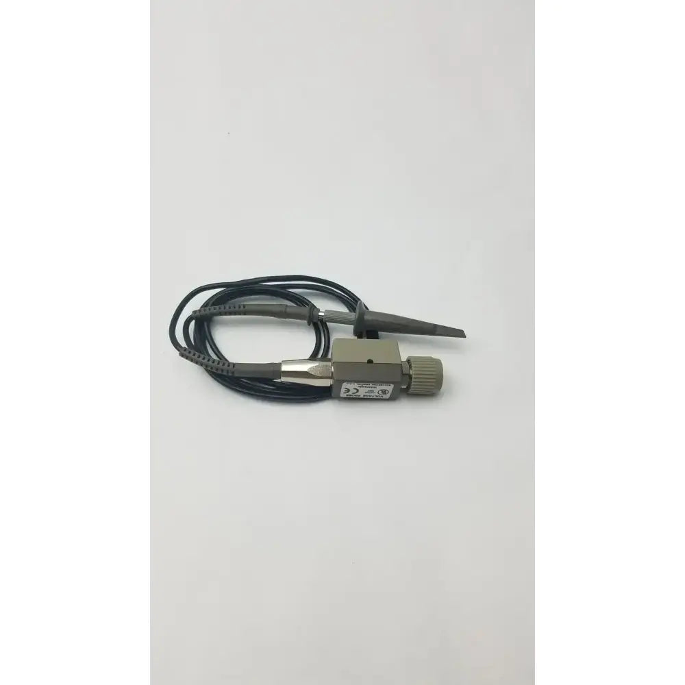 GE Voltage Probe For TDS500/TDS600 Series Oscilloscopes Voltage Probe, second-hand product photo 2
