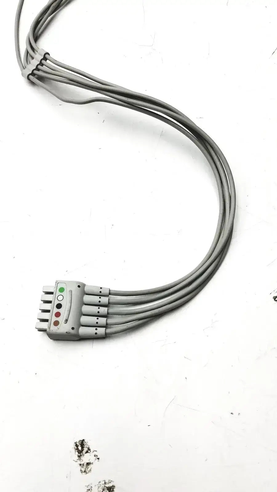 Vyaire 394111-503 6-Lead ECG Monitor & 5-Lead ECG Patient Monitor Patient Monitor Accessory, second-hand product photo 8