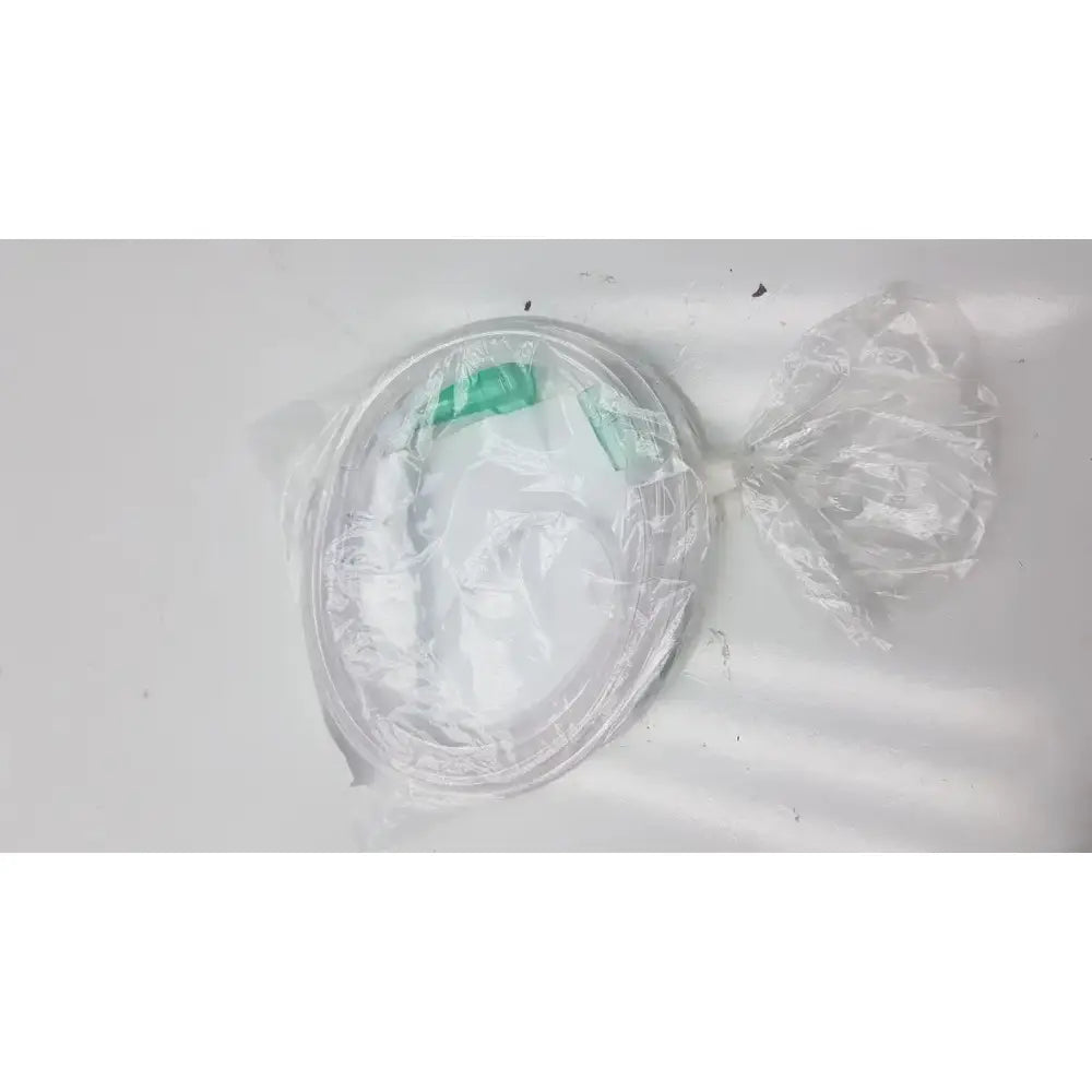 Vyaire Mask Oxygen Cannula Ref 001366 Oxygen Cannula, second-hand product photo 3