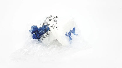 White and blue medical syringes wrapped in clear plastic packaging by vyaire medical gmbh for sterile use