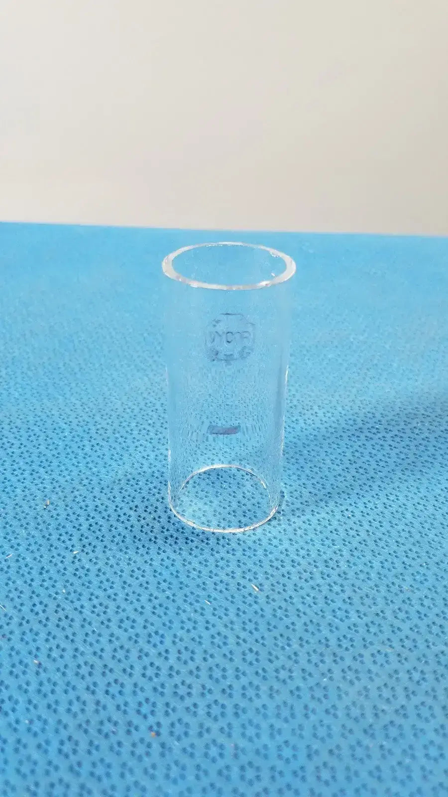 VYCOR Size 4 Glass Jacket – High-Temperature Laboratory Sleeve, Borosilicate Laboratory Equipment Part, second-hand product photo 1