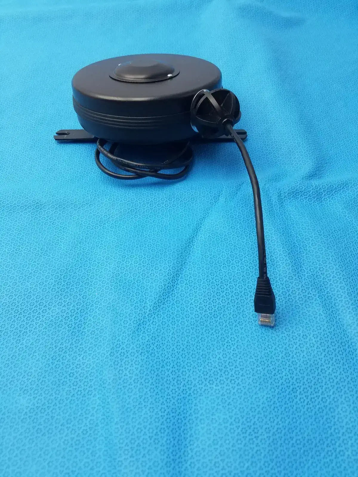 Generic Wall Mount Retractable Ethernet Extension Cable Reel Ethernet Cable Reel, second-hand product photo 4