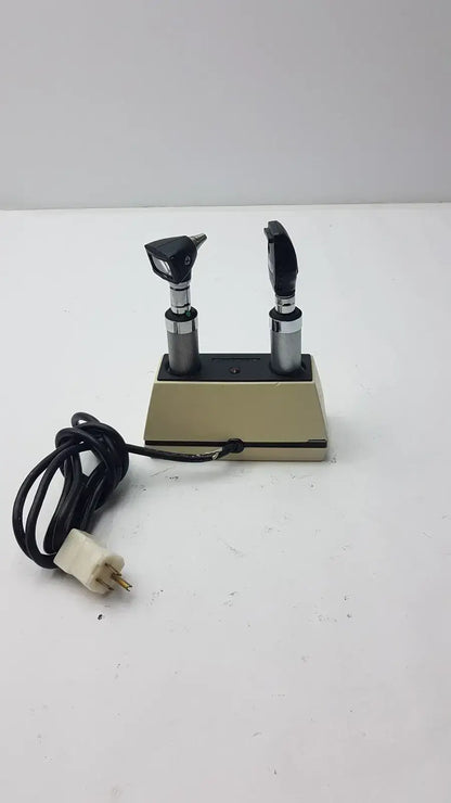 Welch Allyn 11710 Desk Charger Handles With Scope Set Diagnostic Set, as-is (for parts) product photo 4