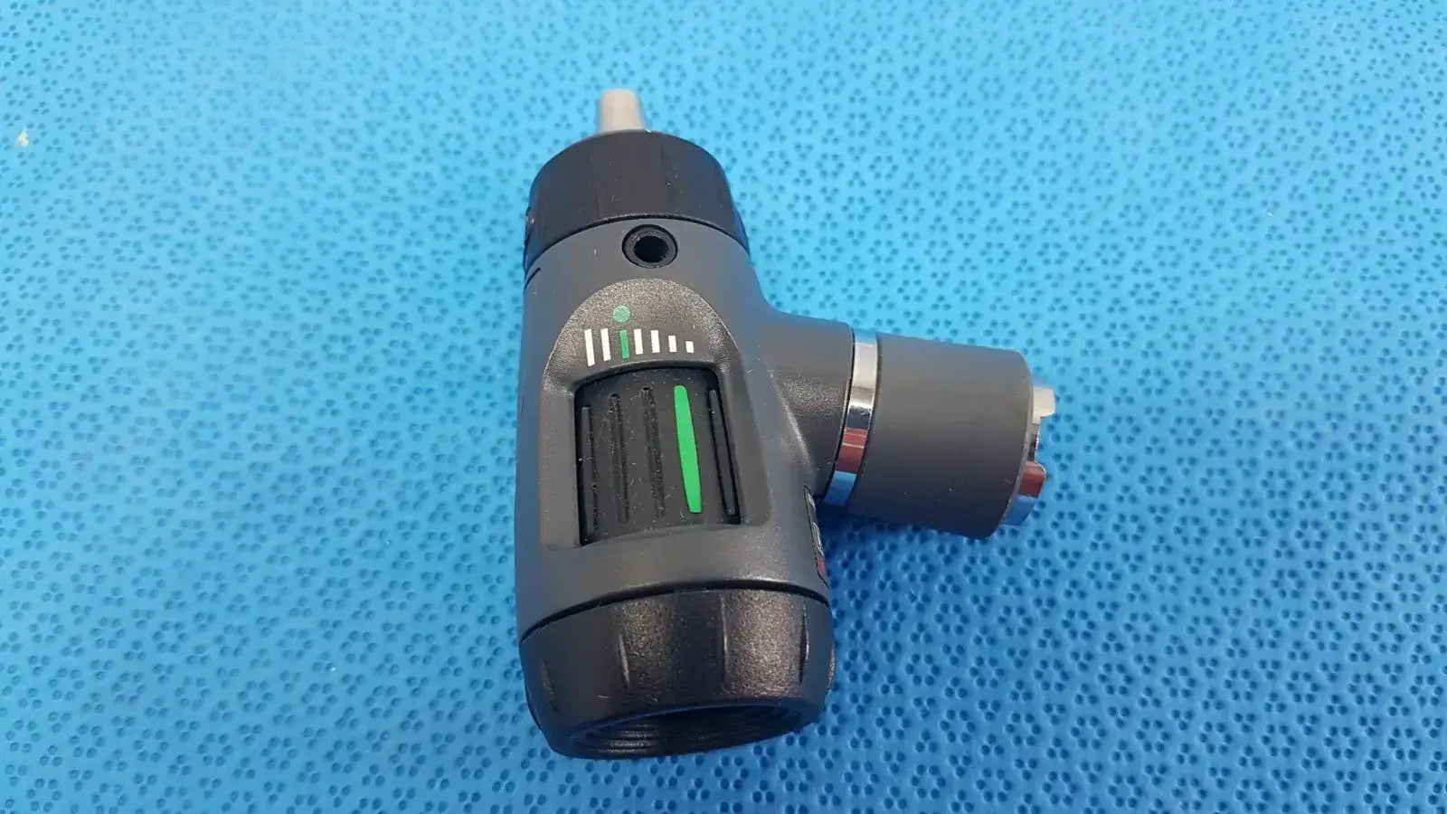Welch Allyn 23810 MacroView 3.5V Fiber-Optic Otoscope – Clinical Examination Otoscope, second-hand product photo 2