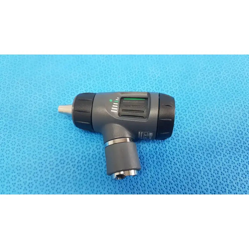 Welch Allyn 23810 MacroView 3.5V Fiber-Optic Otoscope – Clinical Examination Otoscope, second-hand product photo 8