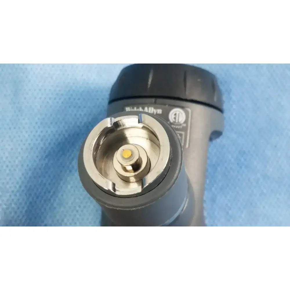 Welch Allyn 23810 MacroView 3.5V SureColor LED Fiber-Optic Otoscope Fiber-optic otoscope, second-hand product photo 9