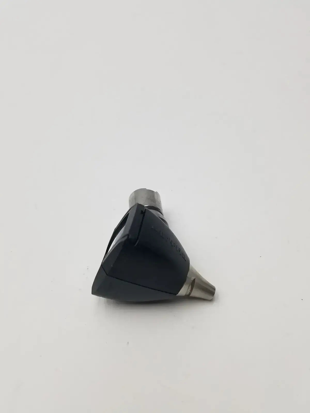 Welch Allyn 25020A Diagnostic 3.5V Halogen Otoscope Head Otoscope Head, second-hand product photo 3