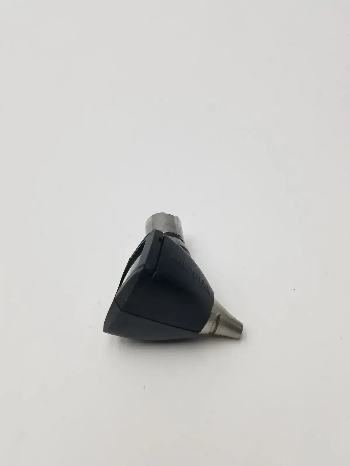 Welch Allyn 25020A Diagnostic 3.5V Halogen Otoscope Head Otoscope Head, second-hand product photo 3