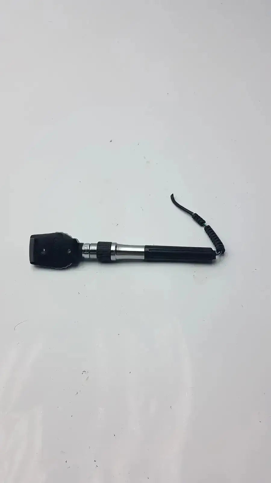 Welch Allyn 3.5V Ophthalmoscope Head, Model 11605 Ophthalmoscope Head, second-hand product photo 3