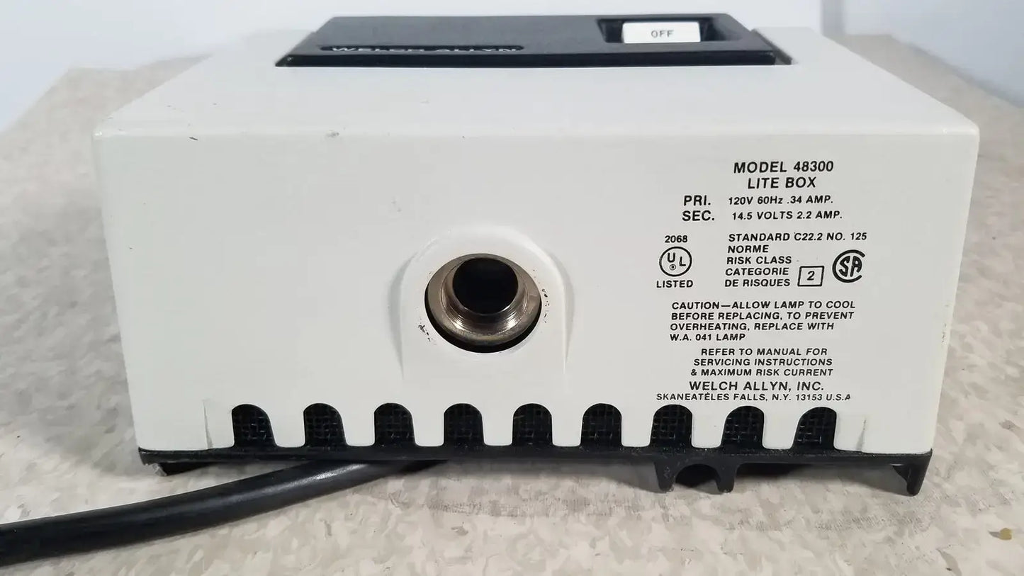 Welch Allyn 48300 Lite Box, Input .34A/120V 60HZ Light Source, second-hand product photo 3