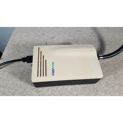 Reuse Medical Welch Allyn 48740 Exam Light With Exam Light Neck Surgical & Examination Lights, second-hand product photo 1
