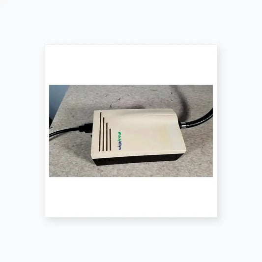 Reuse Medical Welch Allyn 48740 Exam Light With Exam Light Neck Surgical & Examination Lights, second-hand product photo 1