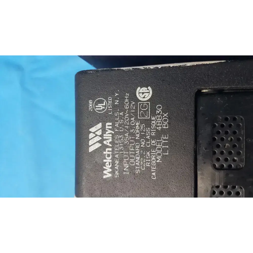 Welch Allyn 48830 Light Source Box – Fiber Optic Illuminator Fiber Optic Light Source, second-hand product photo 2