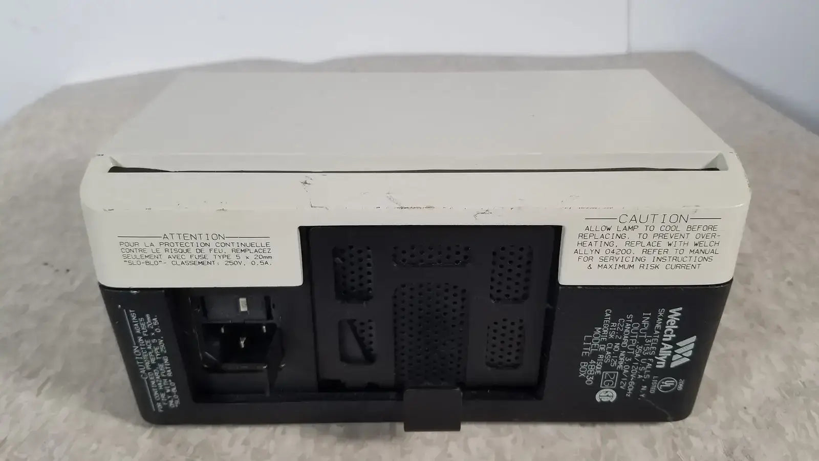 Welch Allyn 48830 Lite Box for 48210 Neonate Lite Pipe Exam Light Light Source, second-hand product photo 4