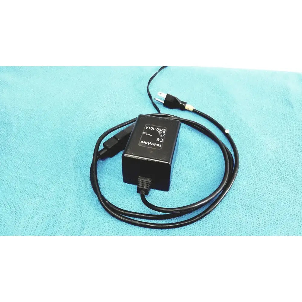 Welch Allyn 5200-101A Medical Power Supply Adapter 8V 0.75A Medical Power Supply Adapter, second-hand product photo 6