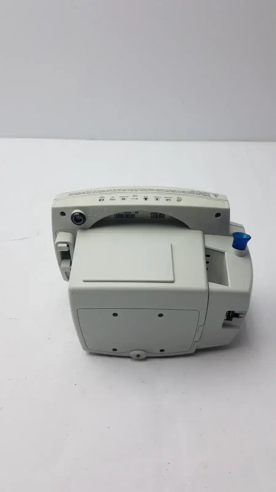 Welch Allyn 53000 Series Vital Signs Monitor 007-0434-00 Vital Signs Monitor, as-is (for parts) product photo 3