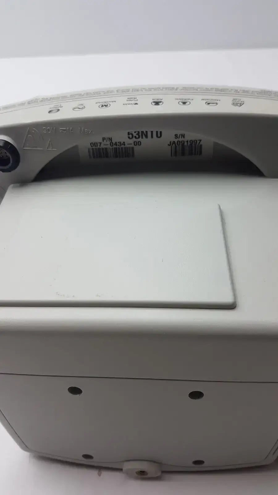 Welch Allyn 53000 Series Vital Signs Monitor 007-0434-00 Vital Signs Monitor, as-is (for parts) product photo 14