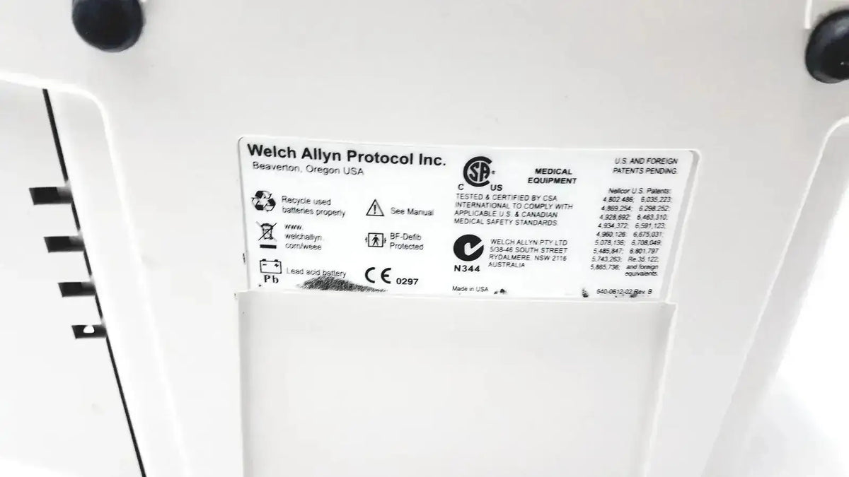 Welch Allyn 530T0 Patient Monitor Patient Monitor, as-is (for parts) product photo 8