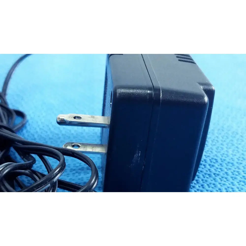 Welch Allyn 71040 Transformer Adapter Charger Power Supply, 120V - 60Hz 50mA Power Supply, second-hand product photo 4