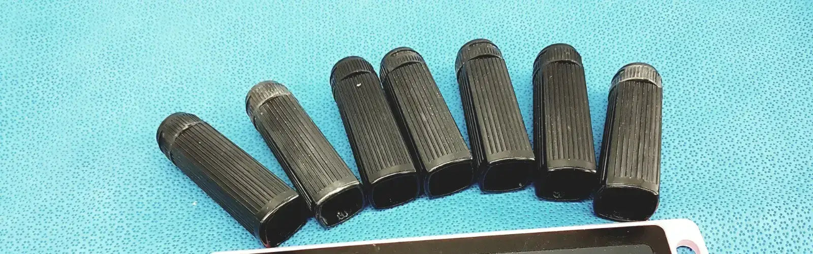Welch Allyn 73211 Light Handle – Medical Lighting Accessory Lot of 3 Light Handle, second-hand product photo 3