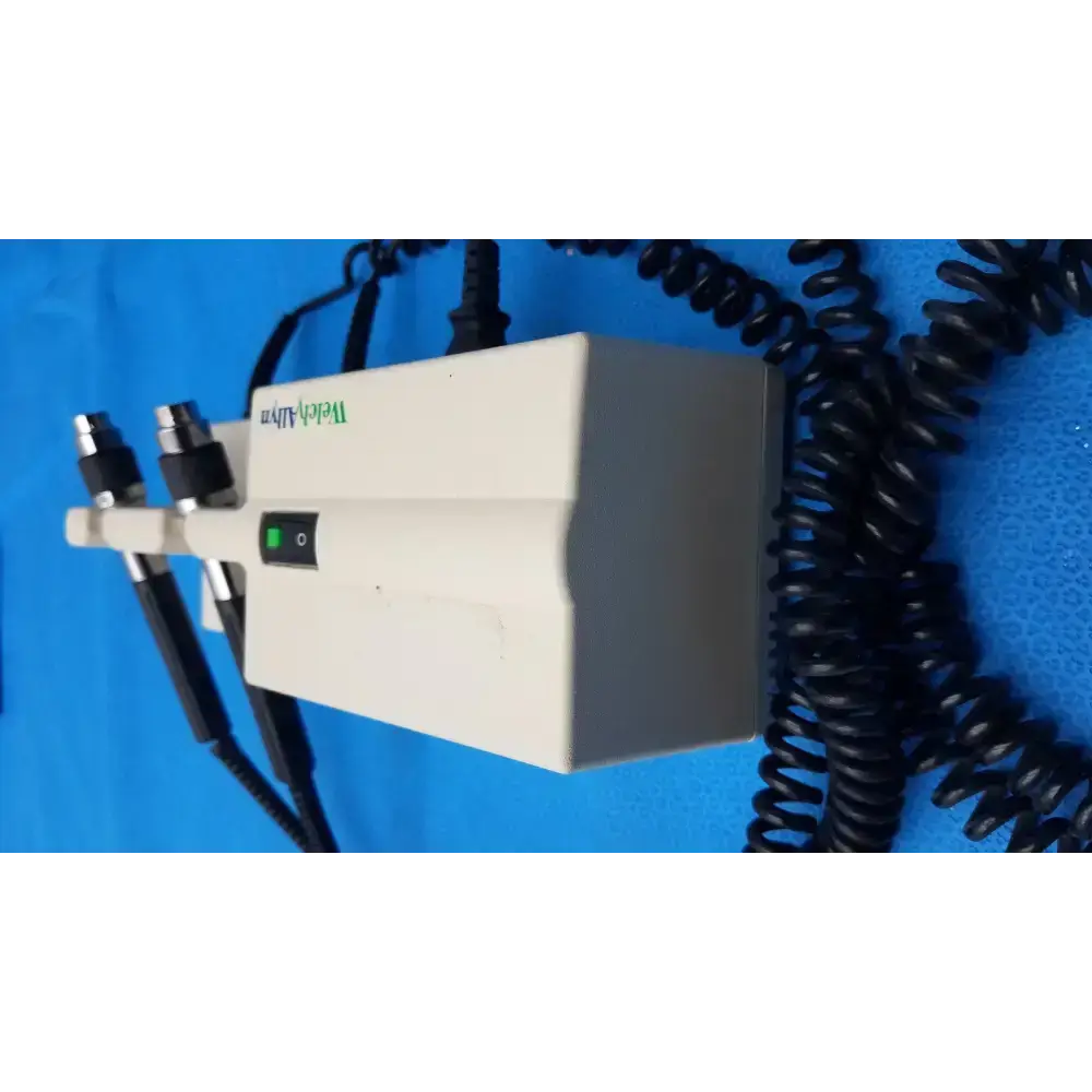 Welch Allyn 767 Otoscope – Cream Color, Handheld Exam Tool Otoscope, second-hand product photo 3