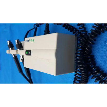 Welch Allyn 767 Otoscope – Cream Color, Handheld Exam Tool Otoscope, second-hand product photo 3