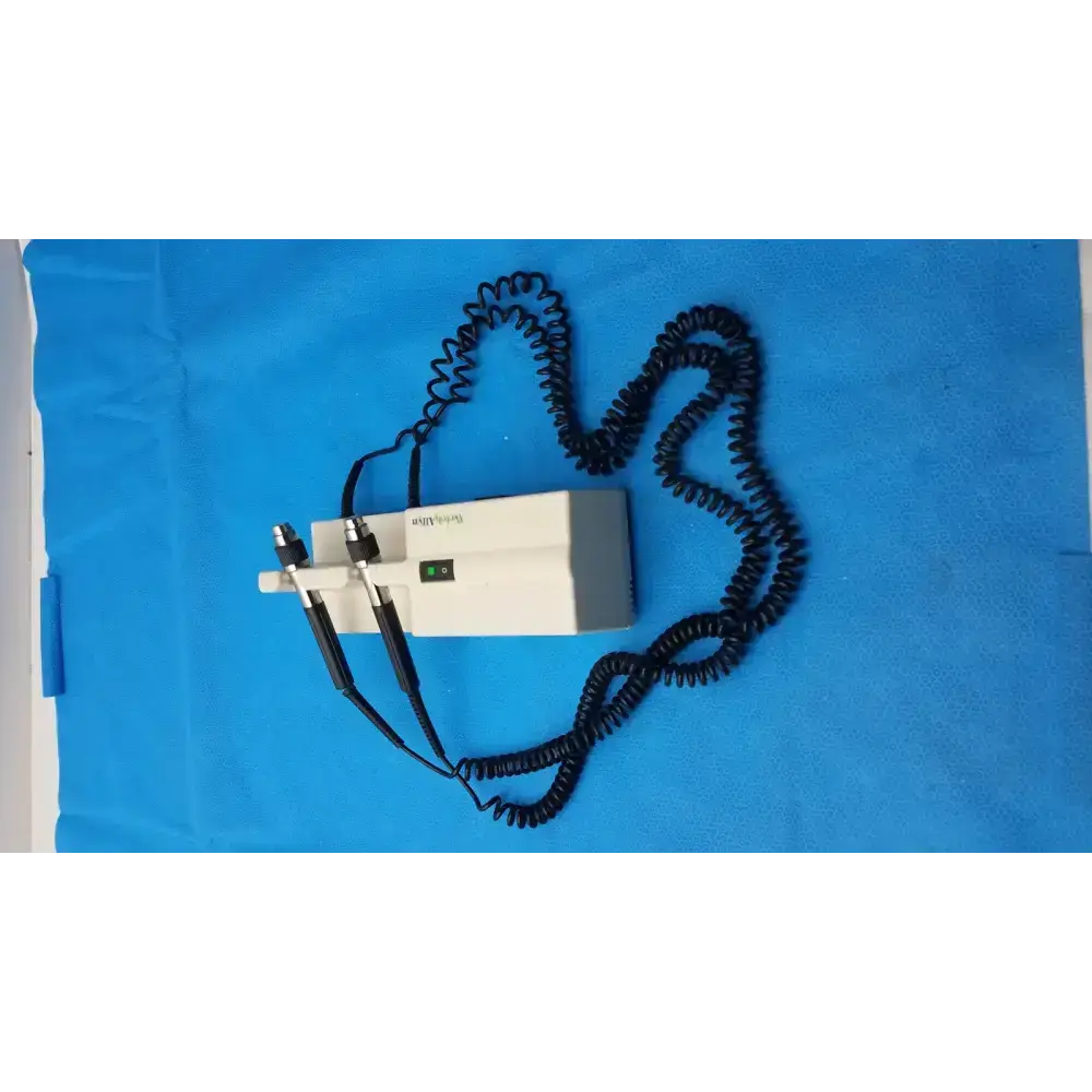 Welch Allyn 767 Otoscope – Cream Color, Handheld Exam Tool Otoscope, second-hand product photo 1