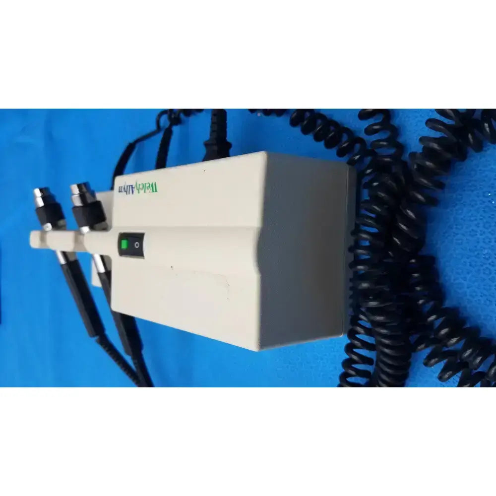 Welch Allyn 767 Otoscope – Cream Color, Handheld Exam Tool Otoscope, second-hand product photo 3