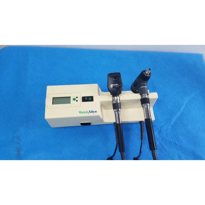 Reuse Medical Welch Allyn 767 Series Transformer with Otoscope and Ophthalmoscope Otoscopes & Ophthalmoscopes, second-hand product photo 1
