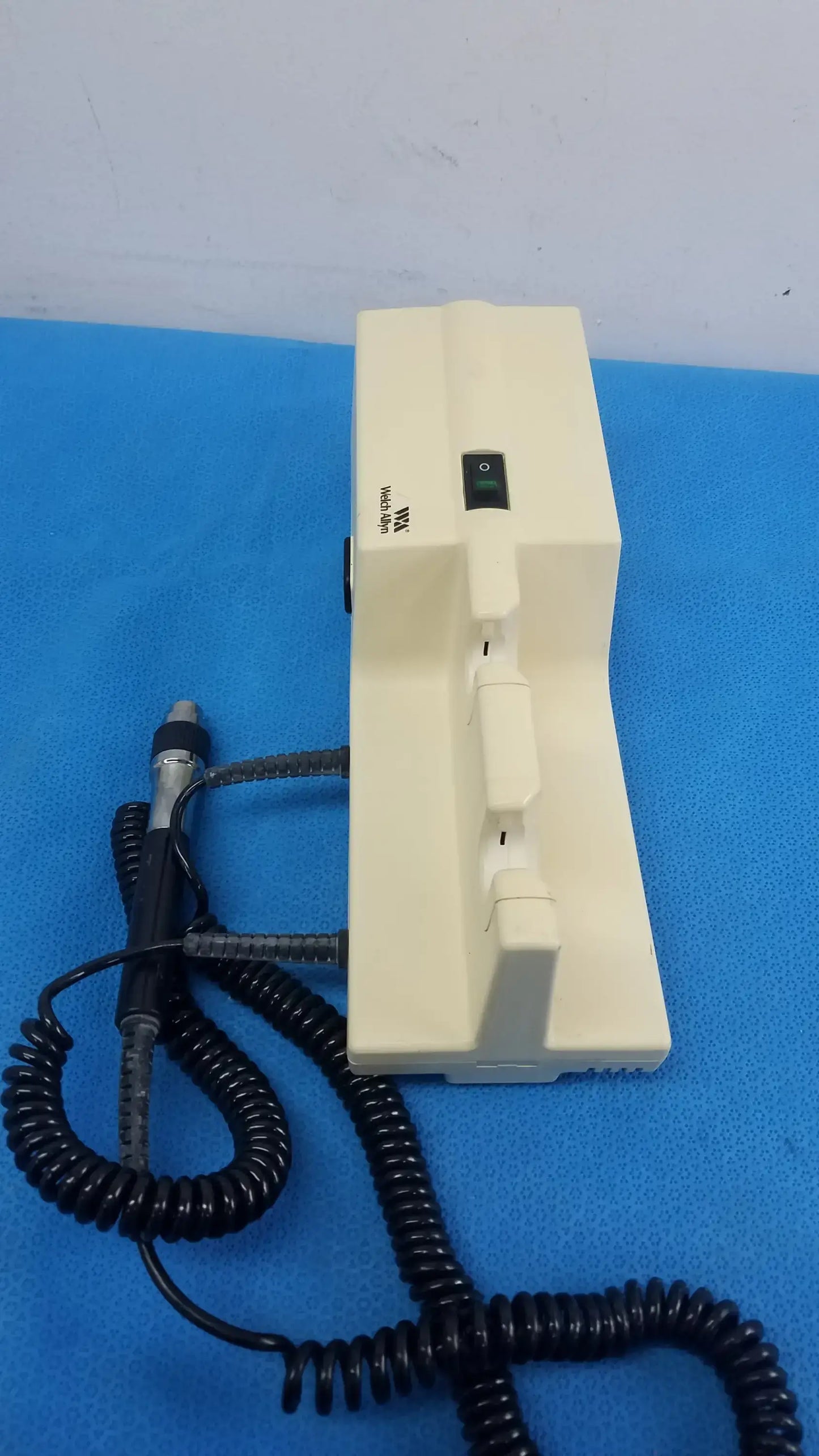 Welch Allyn 767 Series Wall Transformer/No Heads Wall Transformer, second-hand product photo 2