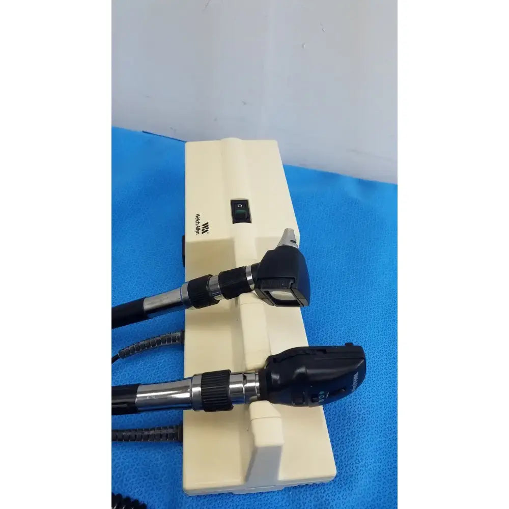 Welch Allyn 767 Series Wall Transformer with 11720 Ophthalmoscope & Otoscope Wall Transformer with Ophthalmoscope & Otoscope, second-hand product photo 16