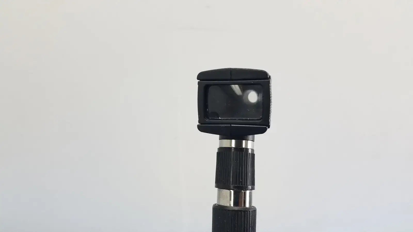 Welch Allyn 767 Series Wall Transformer with 11720 Ophthalmoscope & Otoscope Wall Transformer with Ophthalmoscope & Otoscope, second-hand product photo 7