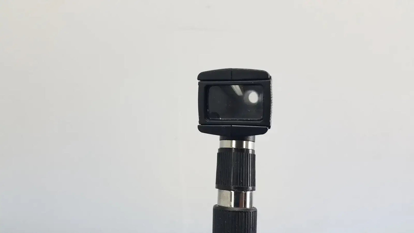 Welch Allyn 767 Series Wall Transformer with 11720 Ophthalmoscope & Otoscope Wall Transformer with Ophthalmoscope & Otoscope, second-hand product photo 7