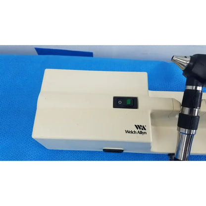 Welch Allyn 767 Series Wall Transformer with 11720 Ophthalmoscope & Otoscope Wall Transformer with Ophthalmoscope & Otoscope, second-hand product photo 3