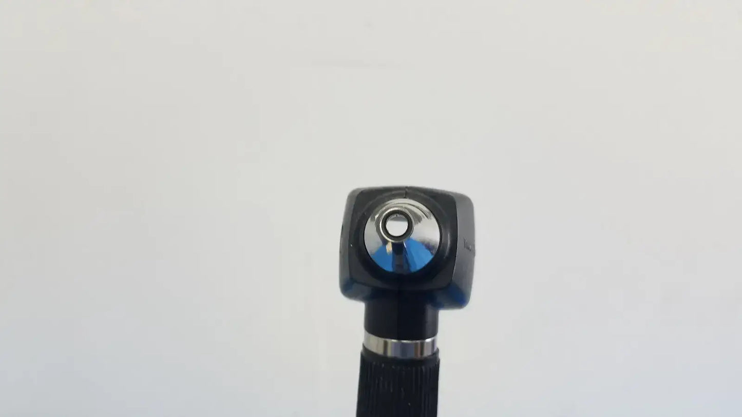 Welch Allyn 767 Series Wall Transformer with 11720 Ophthalmoscope & Otoscope Wall Transformer with Ophthalmoscope & Otoscope, second-hand product photo 5