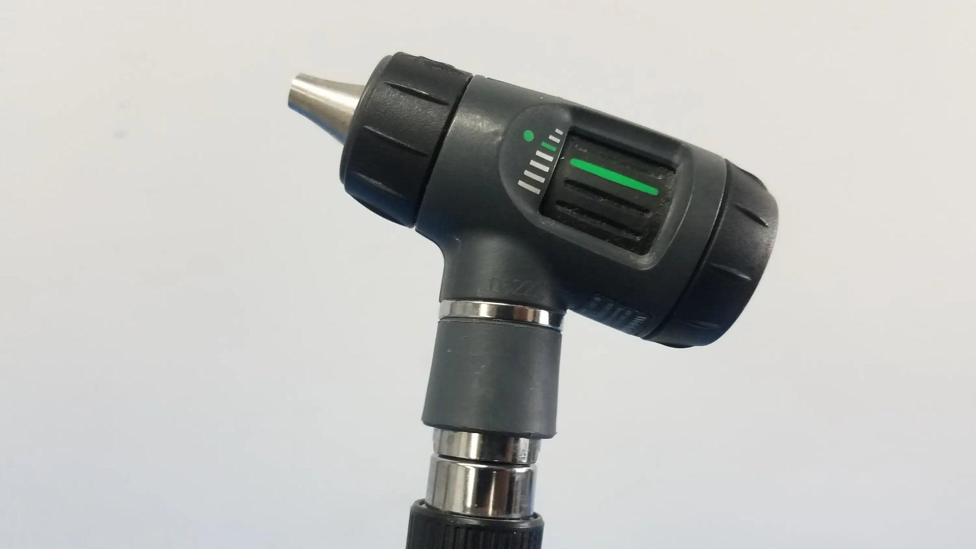 Welch Allyn 767 Series Wall Transformer With Otoscope & Ophthalmoscope Heads Wall Transformer Diagnostic System, as-is (for parts) product photo 10