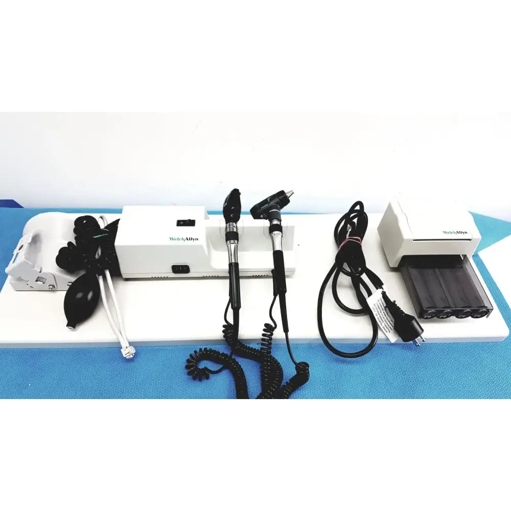 Reuse Medical Welch Allyn 767 Wall Mounted Mains Ophthalmoscope / Otoscope Diagnostic System Otoscopes & Ophthalmoscopes, second-hand product photo 1