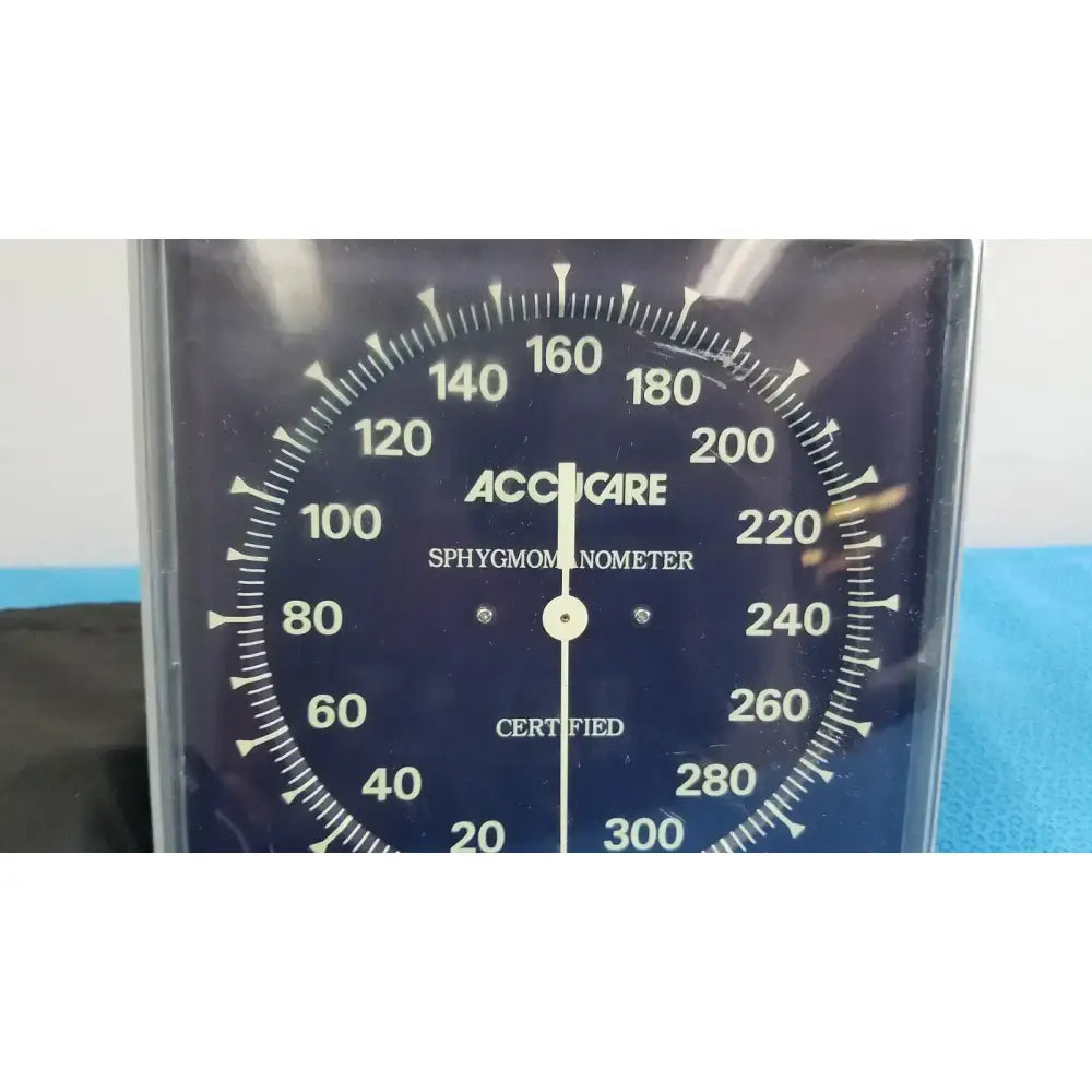 Welch Allyn AccuCare Wall Aneroid Sphygmomanometer BP Cuff Monitor Gauge Wall Aneroid Sphygmomanometer, second-hand product photo 2
