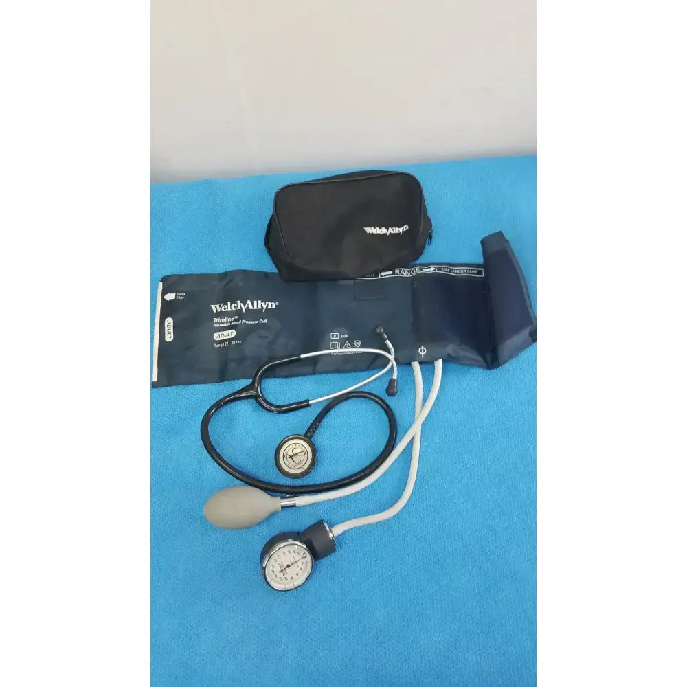 Welch Allyn Adult Blood Pressure Cuff Sphygmomanometer, Littmann Stethoscope Kit Vital Signs Measurement Kit, second-hand product photo 1