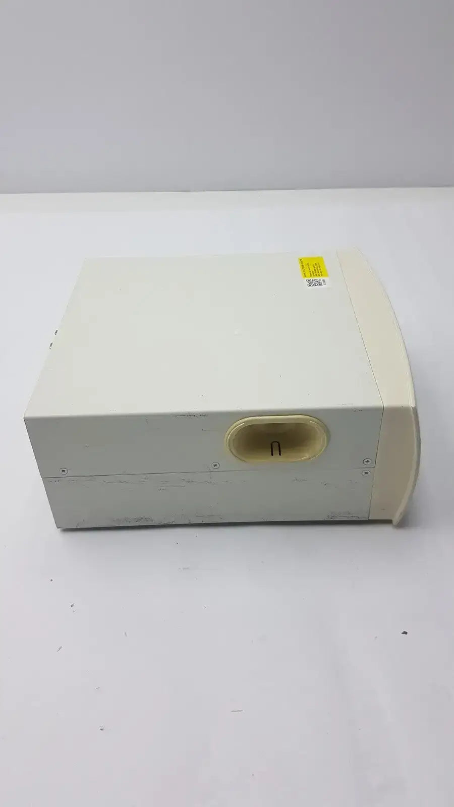 Welch Allyn CL300 Illuminator Light Source 90123, 120 V, 5.0 Amps Light Source, second-hand product photo 11