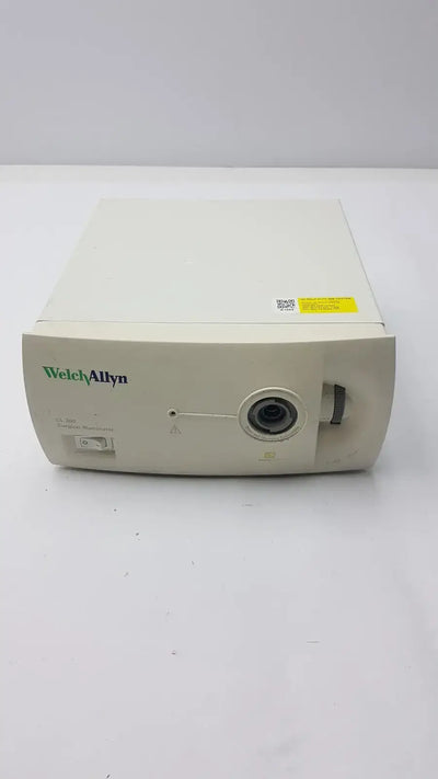 Welch Allyn CL300 Illuminator Light Source 90123, 120 V, 5.0 Amps Light Source, second-hand product photo 1