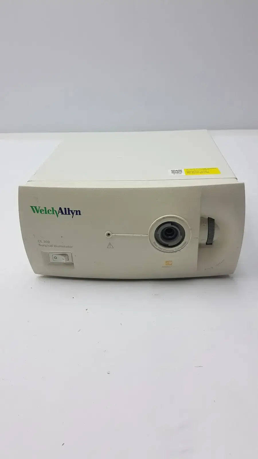 Welch Allyn CL300 Illuminator Light Source 90123, 120 V, 5.0 Amps Light Source, second-hand product photo 2