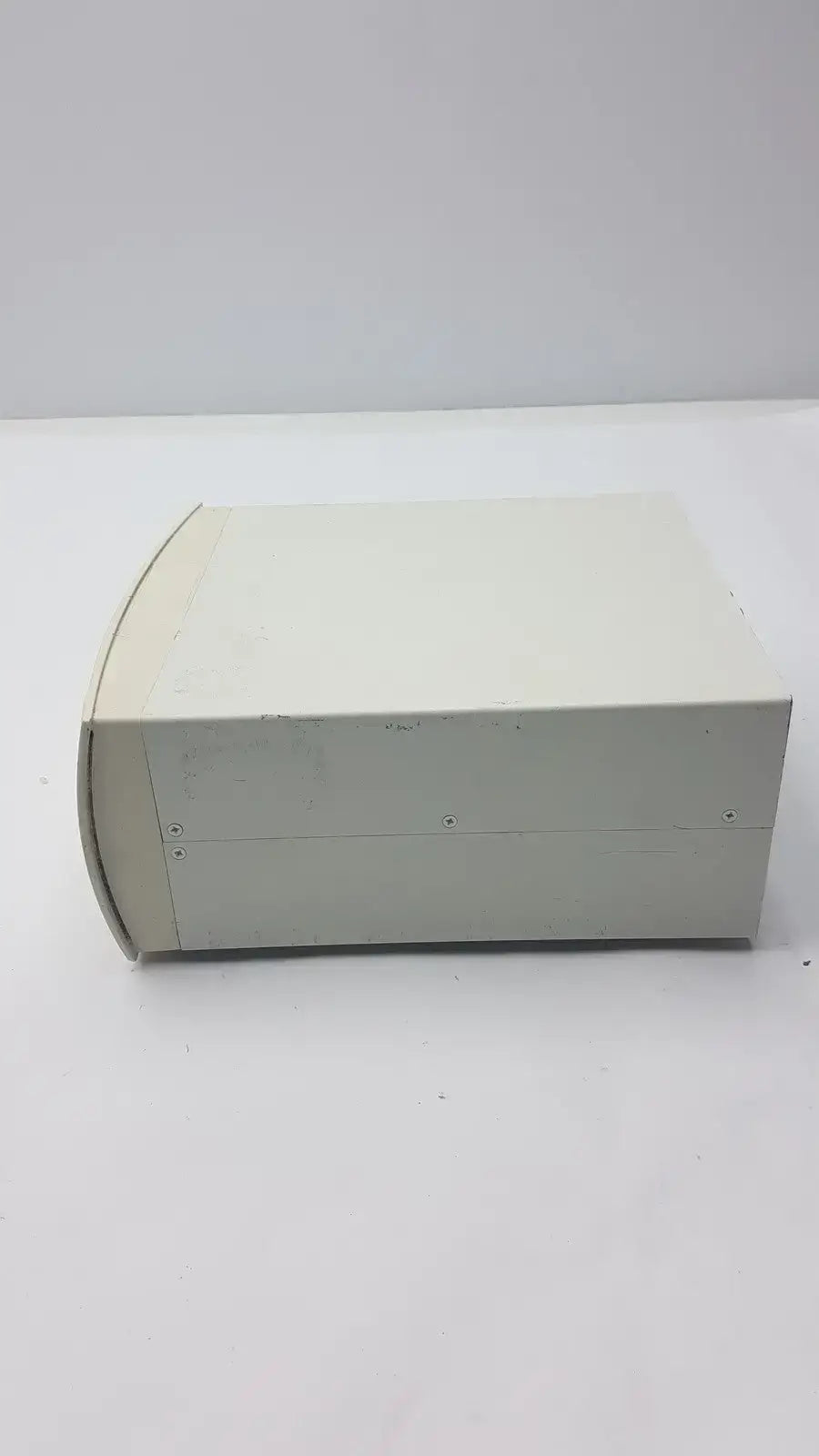 Welch Allyn CL300 Surgical Illuminator, Ref 90123 Surgical Illuminator, second-hand product photo 8