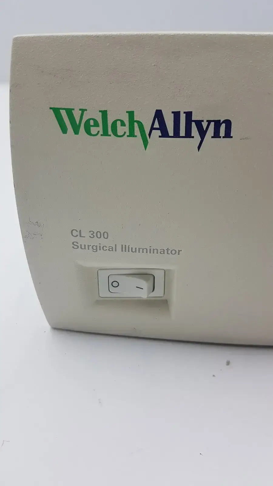 Welch Allyn CL300 Surgical Illuminator, Ref 90123 Surgical Illuminator, second-hand product photo 5
