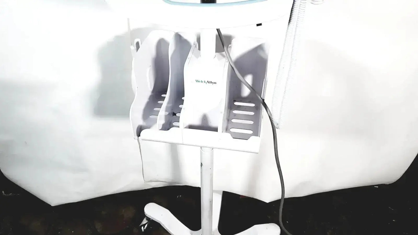 Welch Allyn Connex Vital Signs Monitor 6000 Series Wireless w/ Stand and Extras Vital Signs Monitor, as-is (for parts) product photo 2