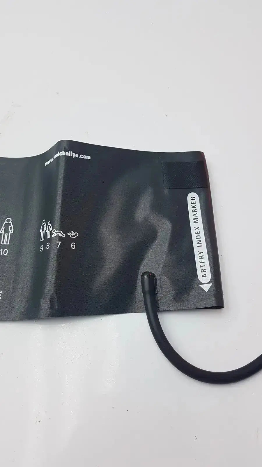 Welch Allyn Durable Blood Pressure Cuff Adult 11 Blood Pressure Cuff, second-hand product photo 5