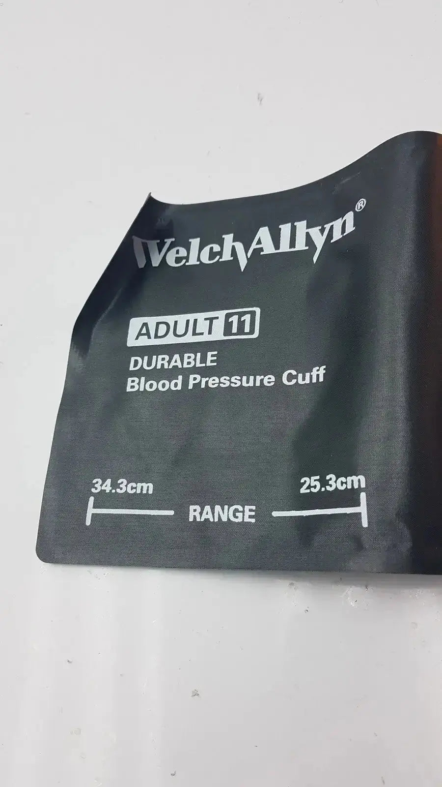 Welch Allyn Durable Blood Pressure Cuff Adult 11 Blood Pressure Cuff, second-hand product photo 3