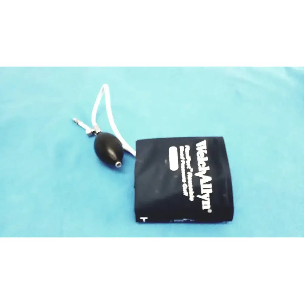 Welch Allyn FlexiPort Adult 11 Blood Pressure Cuff - 25cm 35cm w/ Inflation Bulb Blood Pressure Cuff, second-hand product photo 4