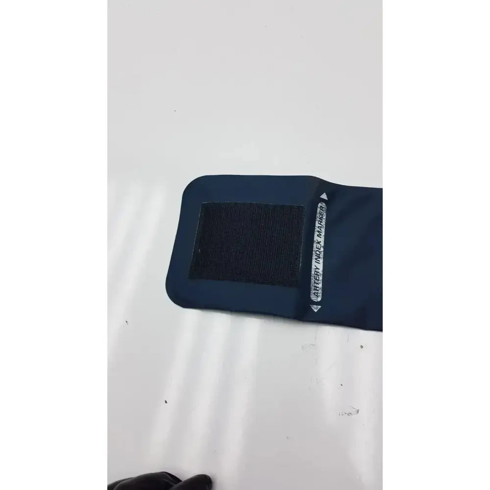 Welch Allyn FlexiPort Reusable Blood Pressure Cuff Adult 11, 25 - 34 cm Blood Pressure Cuff, second-hand product photo 11
