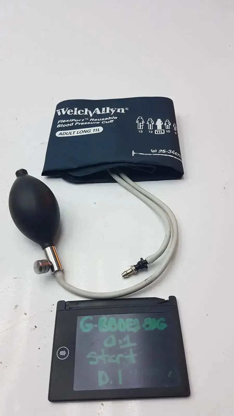Welch Allyn Flexiport Reusable Blood Pressure Cuff Adult Long 11L, 25-34cm Blood Pressure Cuff, second-hand product photo 9